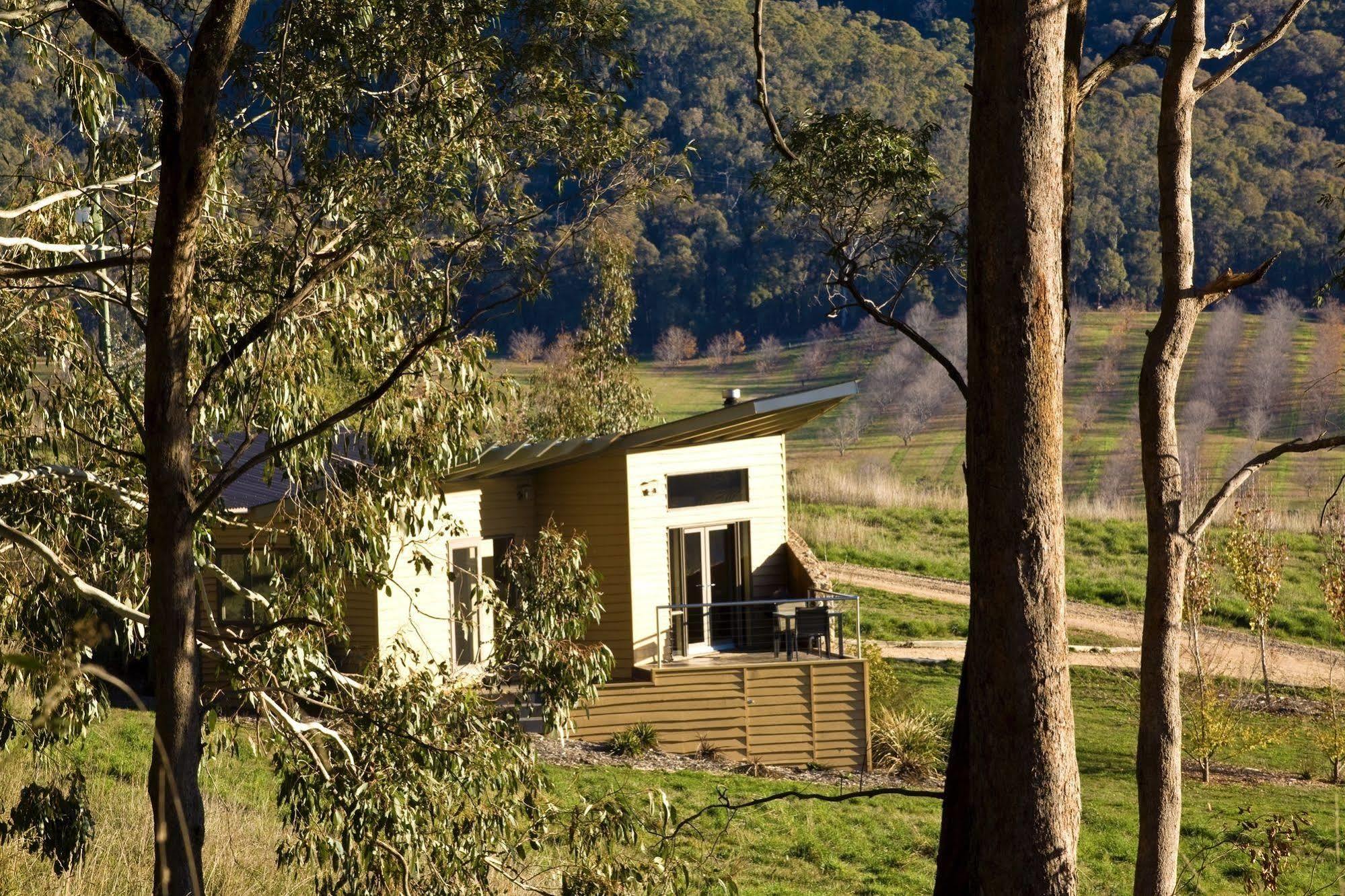 The Buckland Studios Exterior photo